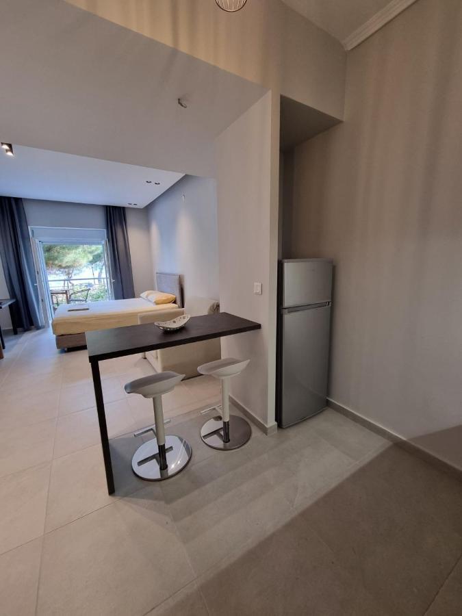 Estrella Rooms Nea Kallikrateia Экстерьер фото