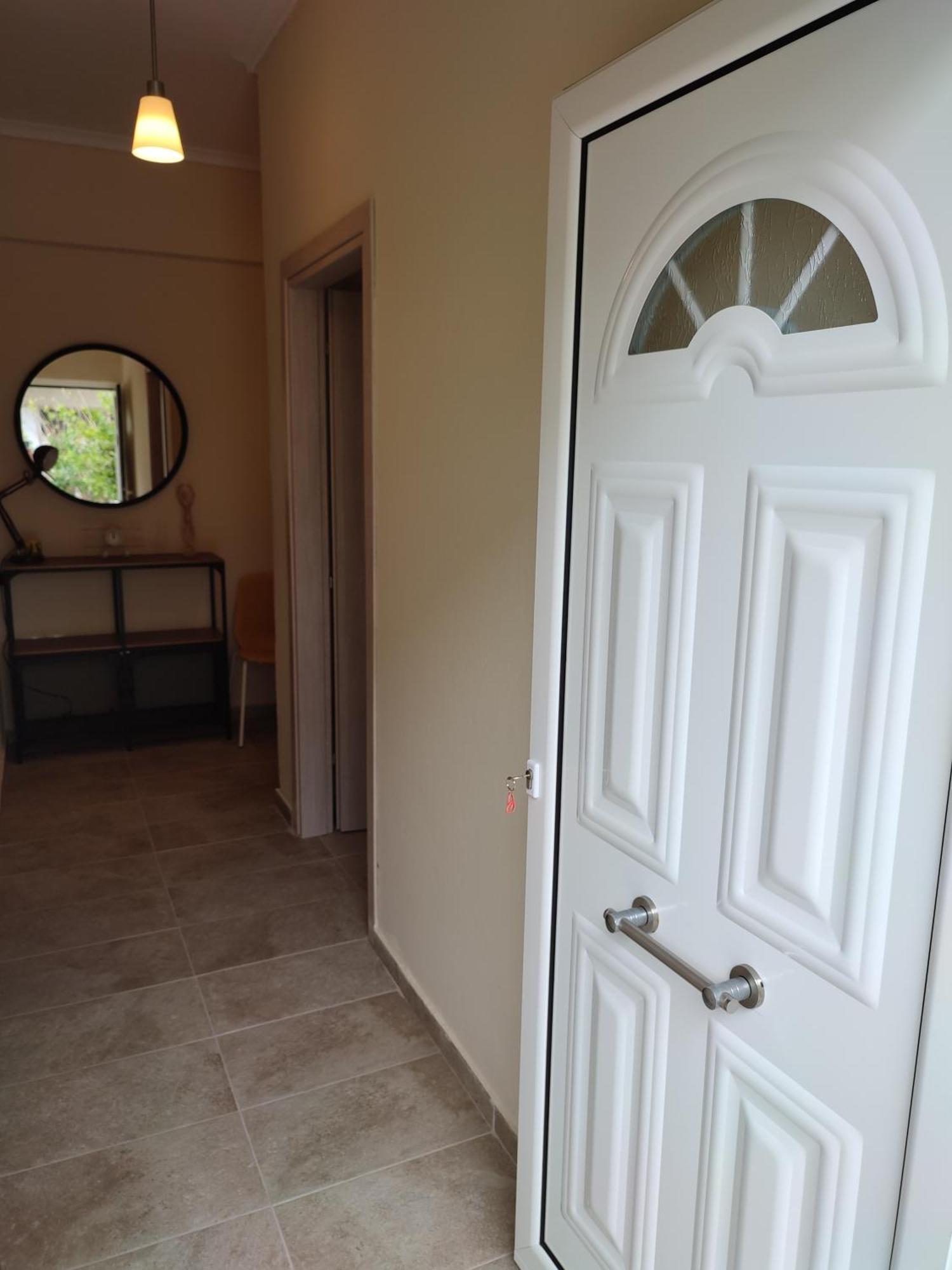 Estrella Rooms Nea Kallikrateia Номер фото